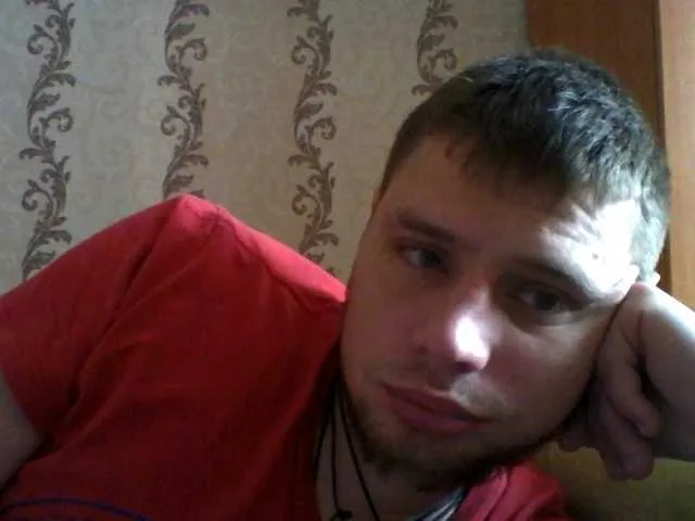 Live sex webcam photo for spidermen777 #275457955