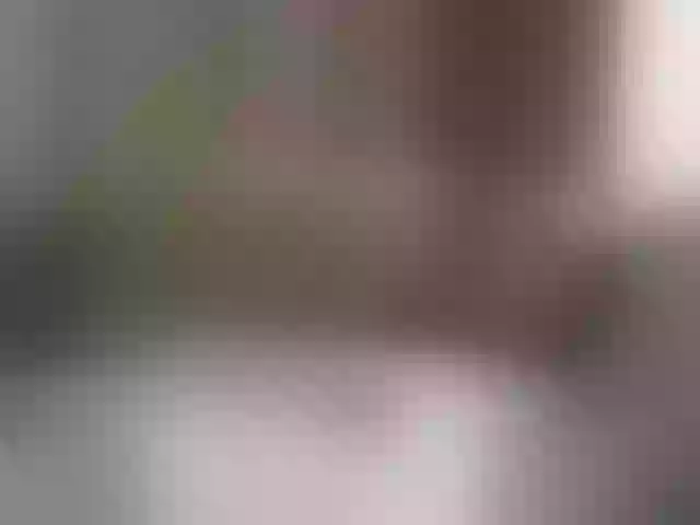 Live sex webcam photo for spidermen777 #275560391
