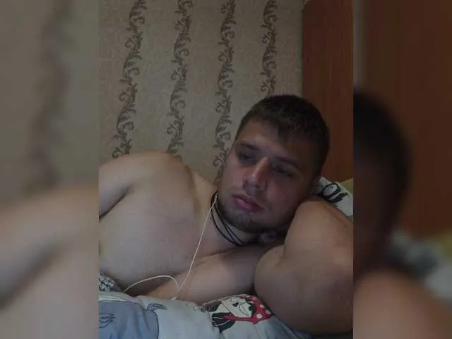 Live sex webcam photo for spidermen777 #276393403