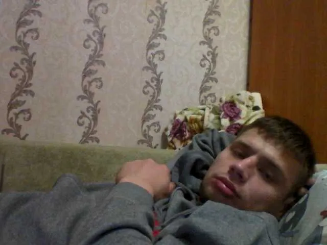 Live sex webcam photo for spidermen777 #277731543