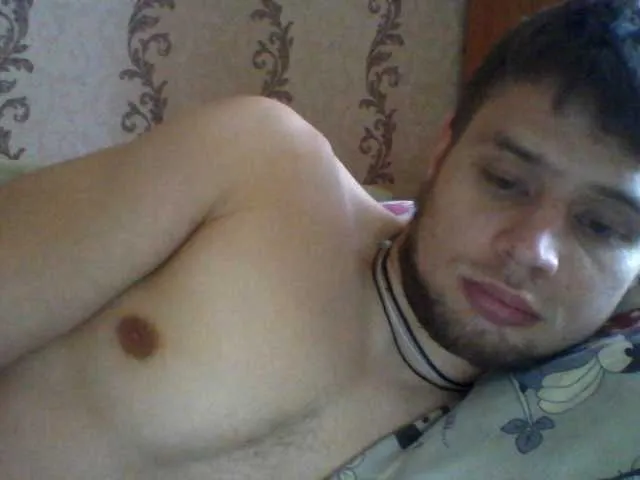 Live sex webcam photo for spidermen777 #277901108