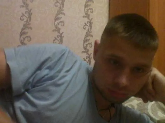 Live sex webcam photo for spidermen777 #278298284