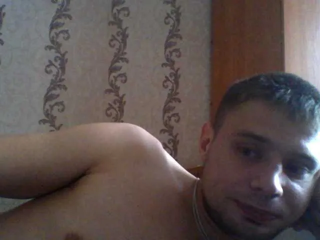 Live sex webcam photo for spidermen777 #286361702