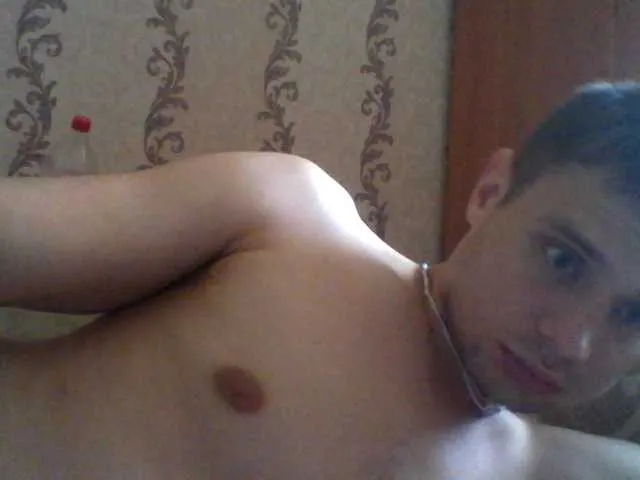 Live sex webcam photo for spidermen777 #288693192