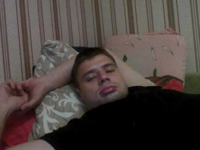 Live sex webcam photo for spidermen777 #288824164