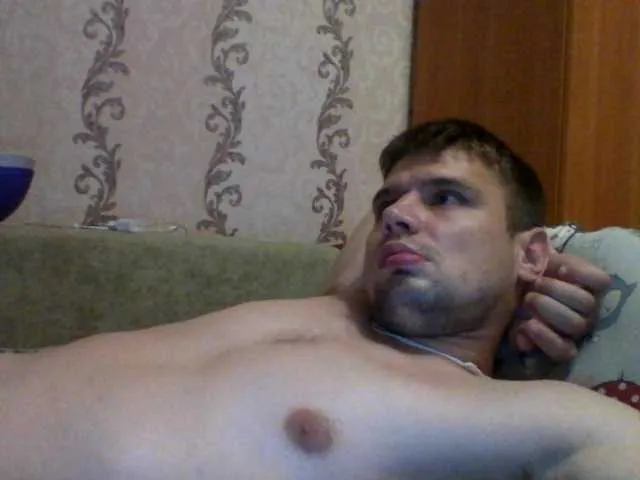 Live sex webcam photo for spidermen777 #289042884