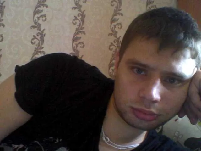 Live sex webcam photo for spidermen777 #289662611