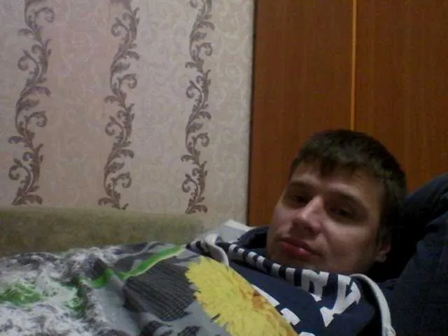 Live sex webcam photo for spidermen777 #290134759