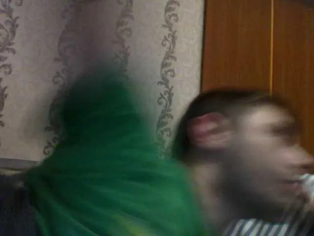 Live sex webcam photo for spidermen777 #290287684