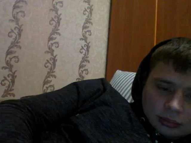 Live sex webcam photo for spidermen777 #290293577