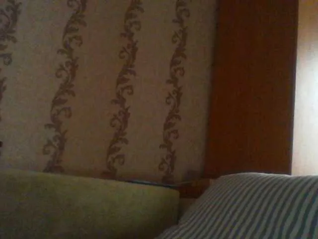 Live sex webcam photo for spidermen777 #290328537