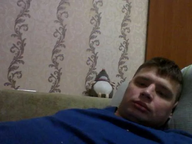 Live sex webcam photo for spidermen777 #290704045