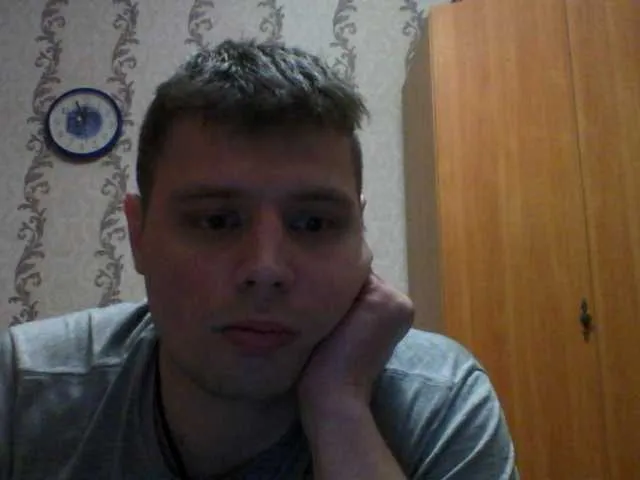 Live sex webcam photo for spidermen777 #290783051
