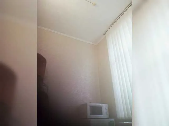 Live sex webcam photo for spidermen777 #290798904