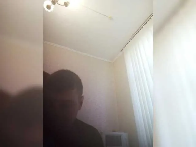 Live sex webcam photo for spidermen777 #290804269