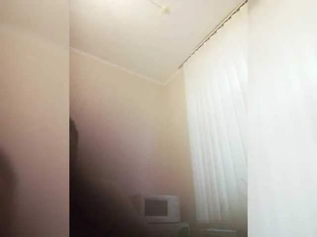 Live sex webcam photo for spidermen777 #290866696