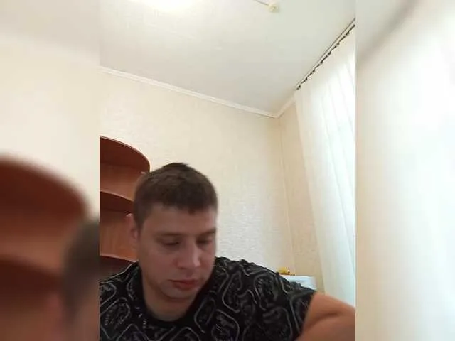 Live sex webcam photo for spidermen777 #291229989