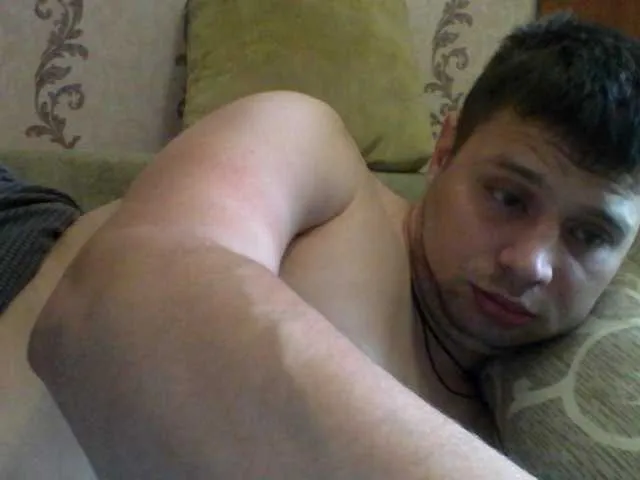 Live sex webcam photo for spidermen777 #291258649