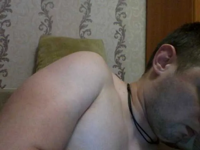 Live sex webcam photo for spidermen777 #291263351