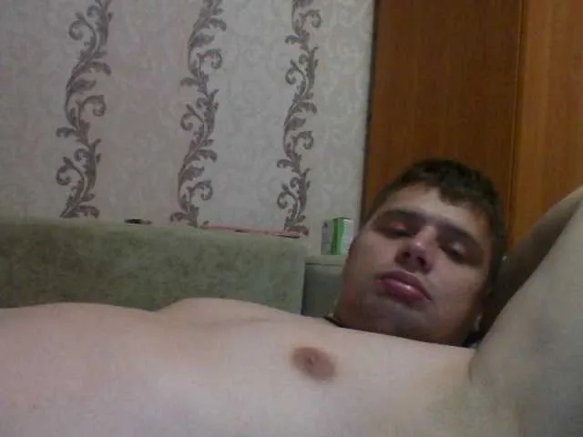 Live sex webcam photo for spidermen777 #291474831
