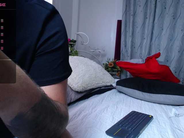 Live sex webcam photo for sporty-dark #276784537