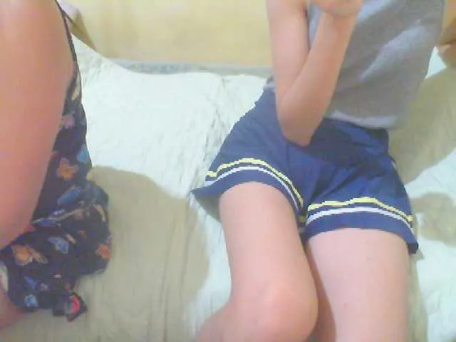 Live sex webcam photo for squirt4dirty #272915185
