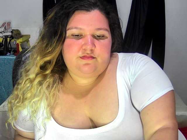 Live sex webcam photo for squirtbbw #276957745