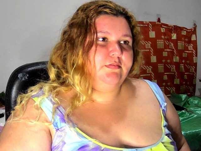 Live sex webcam photo for squirtbbw #277300903