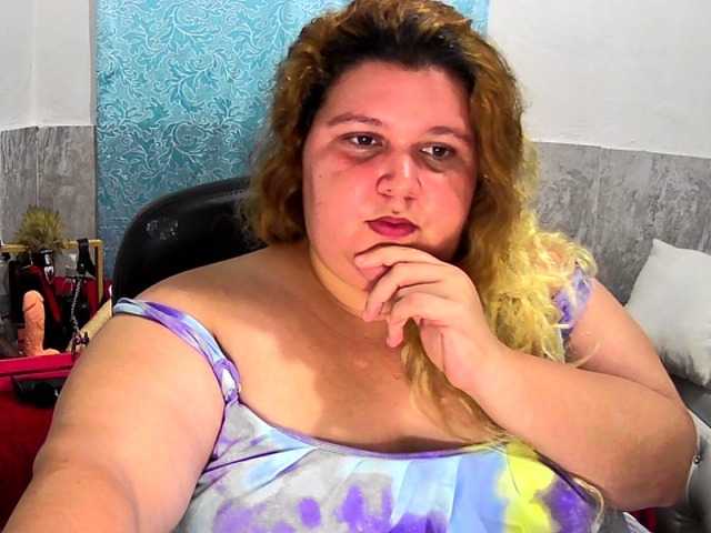 Live sex webcam photo for squirtbbw #277591478