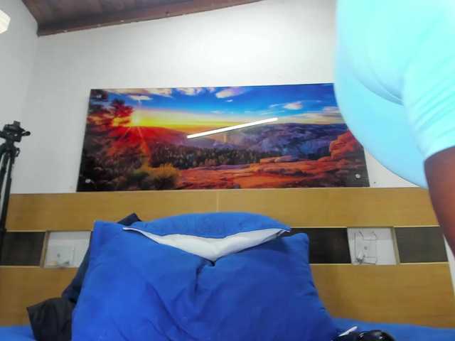 Live sex webcam photo for ssusy-ebony #276065554