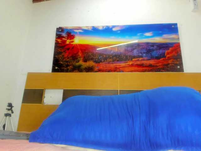 Live sex webcam photo for ssusy-ebony #277575621