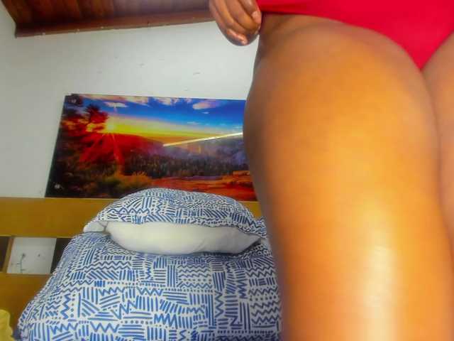 Live sex webcam photo for ssusy-ebony #277650761