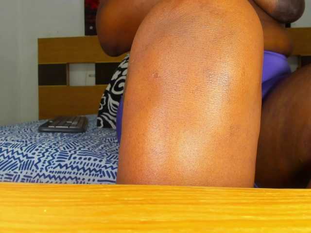 Live sex webcam photo for ssusy-ebony #277717077