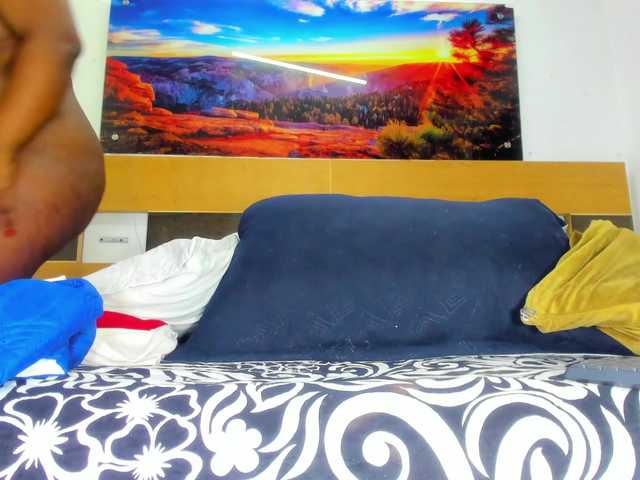 Live sex webcam photo for ssusy-ebony #277951409