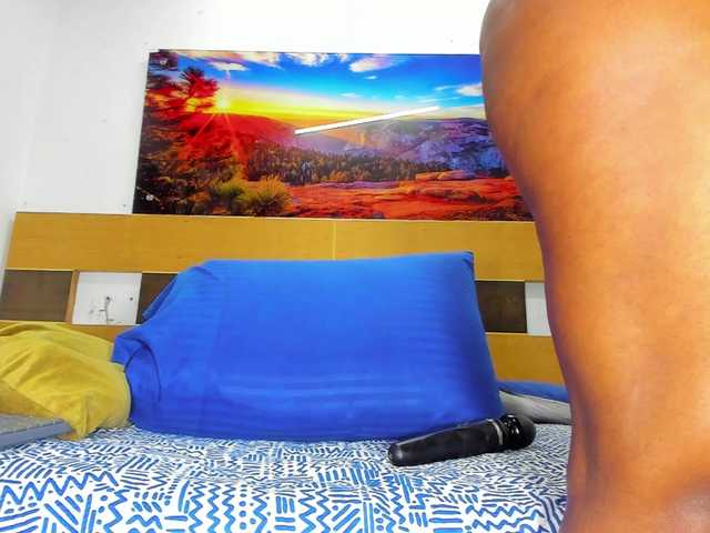 Live sex webcam photo for ssusy-ebony #278055847