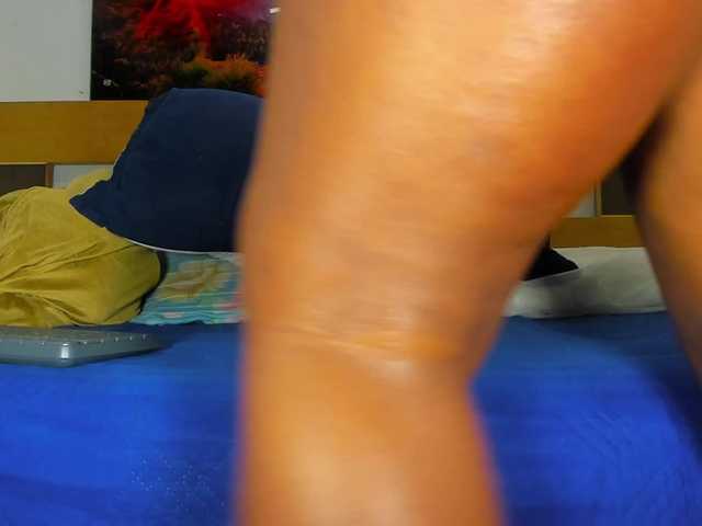 Live sex webcam photo for ssusy-ebony #278214679