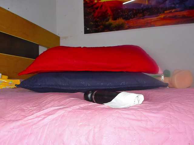 Live sex webcam photo for ssusy-ebony #291193537