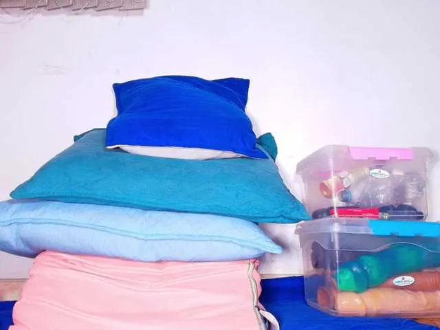 Live sex webcam photo for ssusy-ebony #291758470