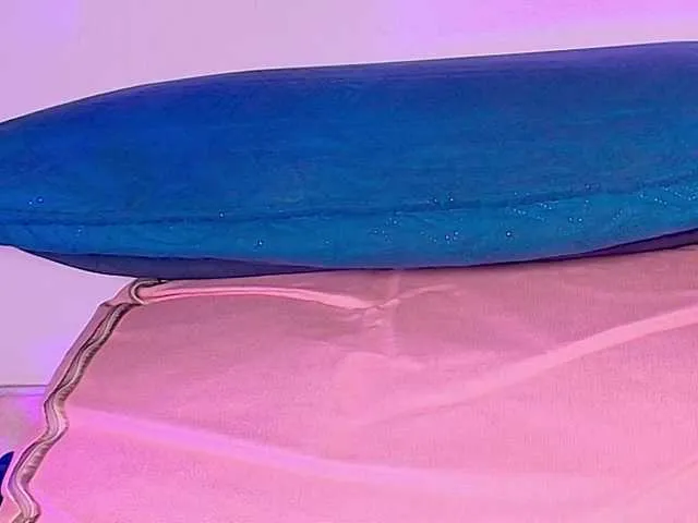 Live sex webcam photo for ssusy-ebony #292121090