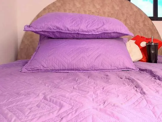 Live sex webcam photo for ssusy-ebony #292261218