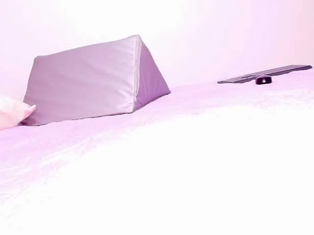 Live sex webcam photo for ssusy-ebony #292321242