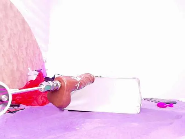 Live sex webcam photo for ssusy-ebony #292384329