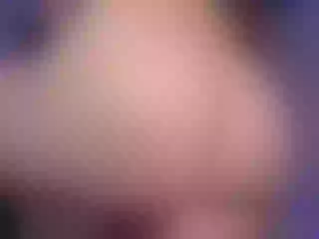 Live sex webcam photo for stacy-ebony #277836470