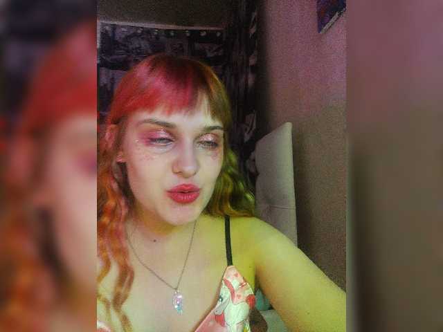 Live sex webcam photo for star5038 #273332456