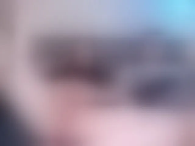 Live sex webcam photo for stassiemil #293575893