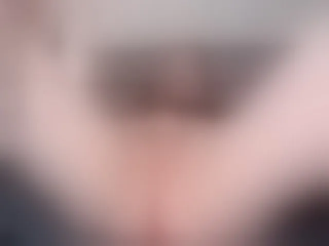 Live sex webcam photo for stassiemil #293590708