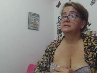 Live sex webcam photo for stefany-belly #164337771