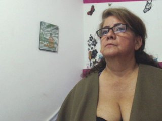 Live sex webcam photo for stefany-belly #165740615