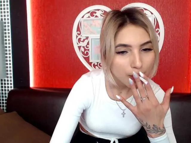 Live sex webcam photo for stellaflores #272529257