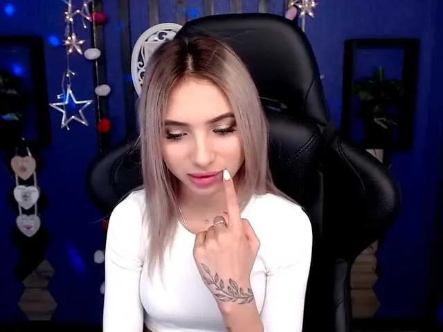 Live sex webcam photo for stellaflores #272674509